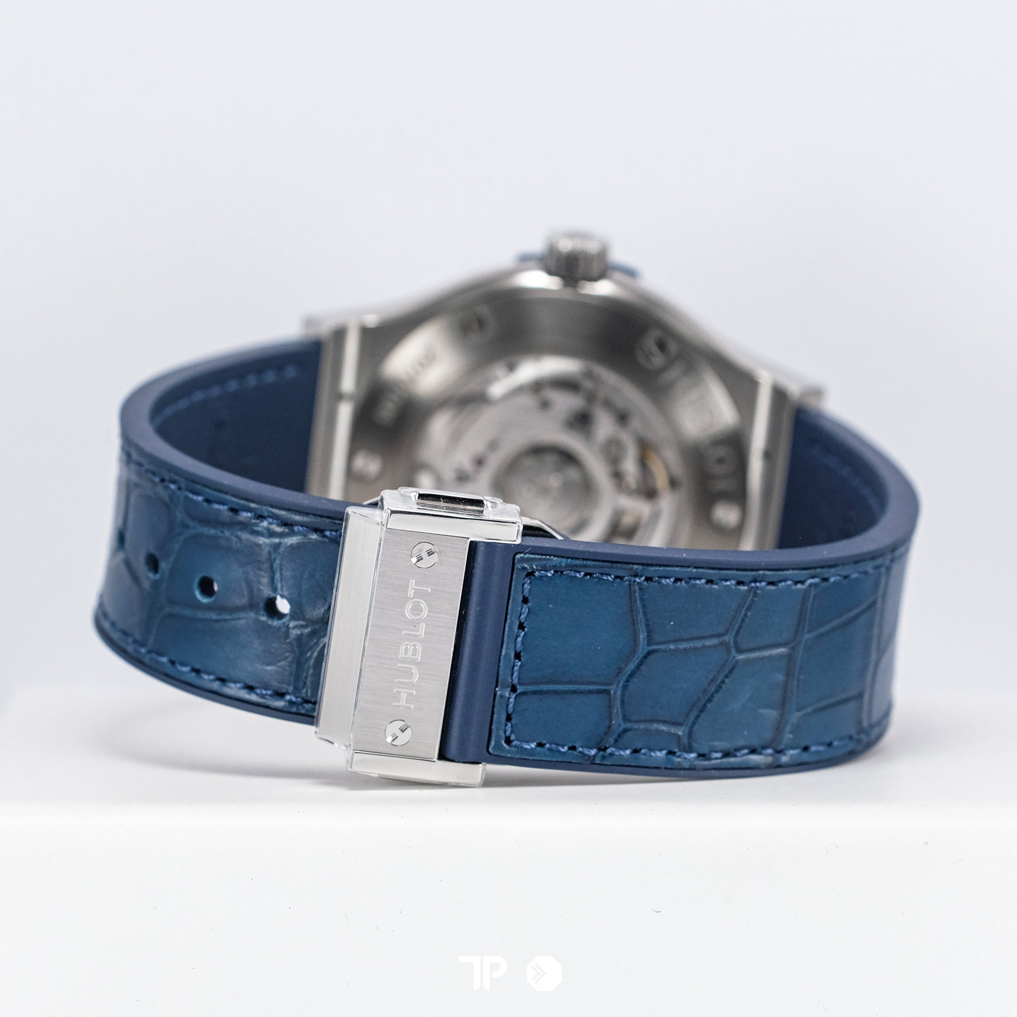 Classic Fusion Blue Titanium 42mm NEW (2025)
