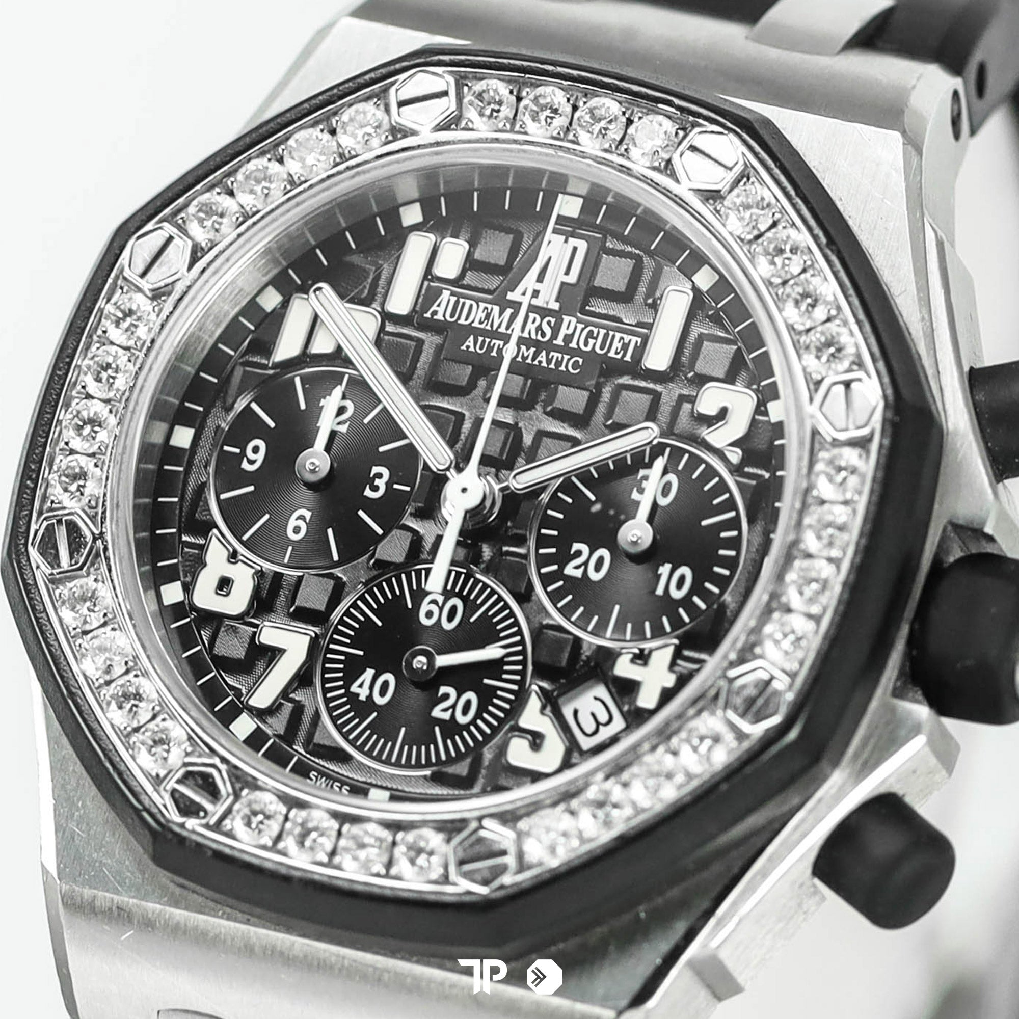 Royal Oak Offshore Chronograph Black Dial Diamond Bezel 37mm (2020)