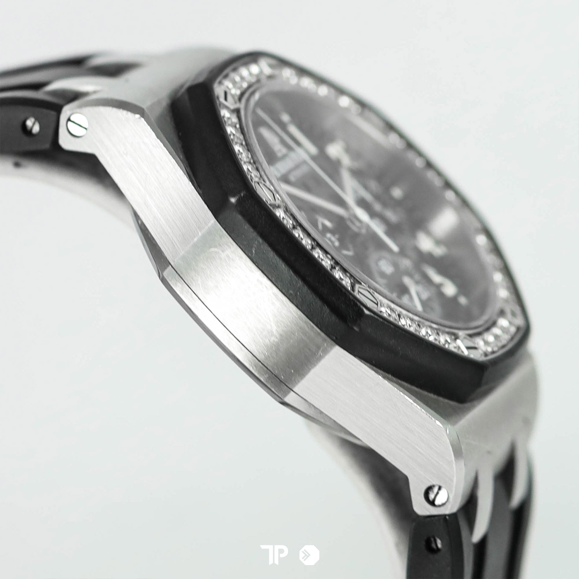Royal Oak Offshore Chronograph Black Dial Diamond Bezel 37mm (2020)