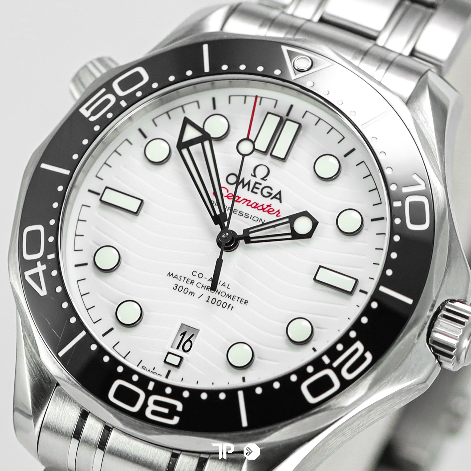 Seamaster Diver White Wave Dial Ceramic Bezel 42mm (2020)