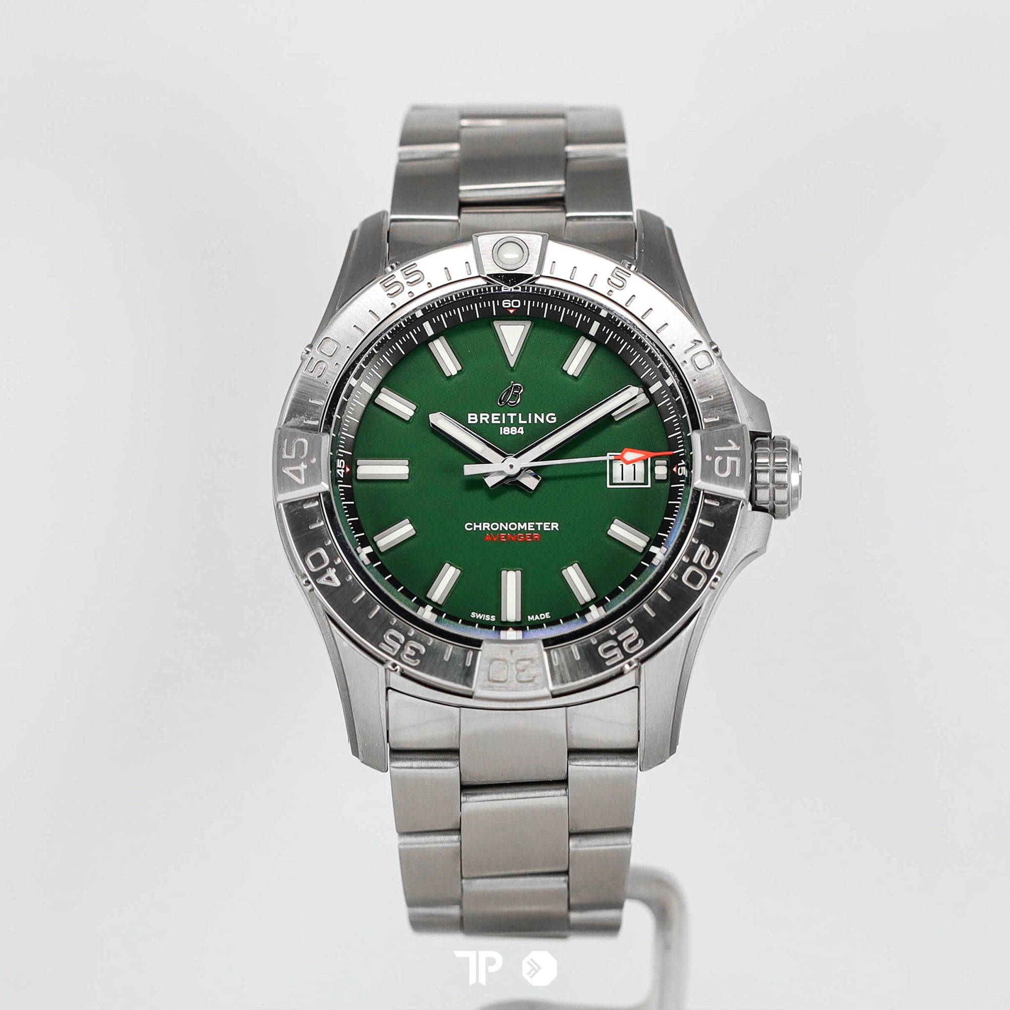 Avenger Green Dial 42mm Bracelet (2024)