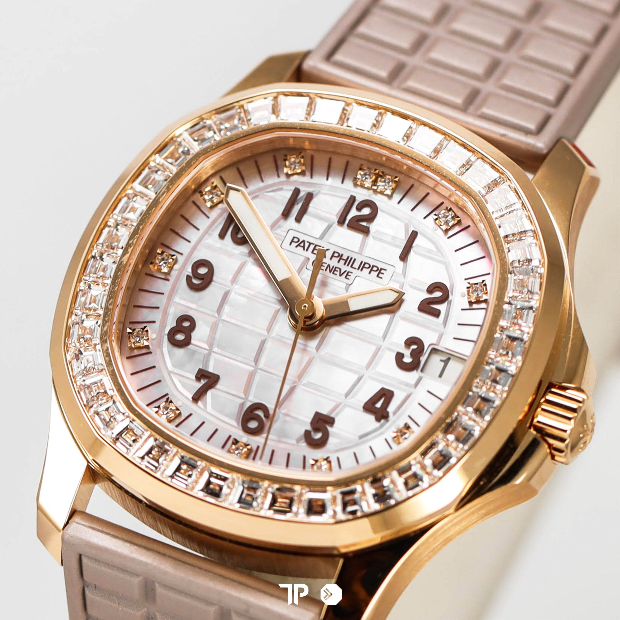 Aquanaut 5072R-001 Automatic Rosegold White MOP NEW(2025)