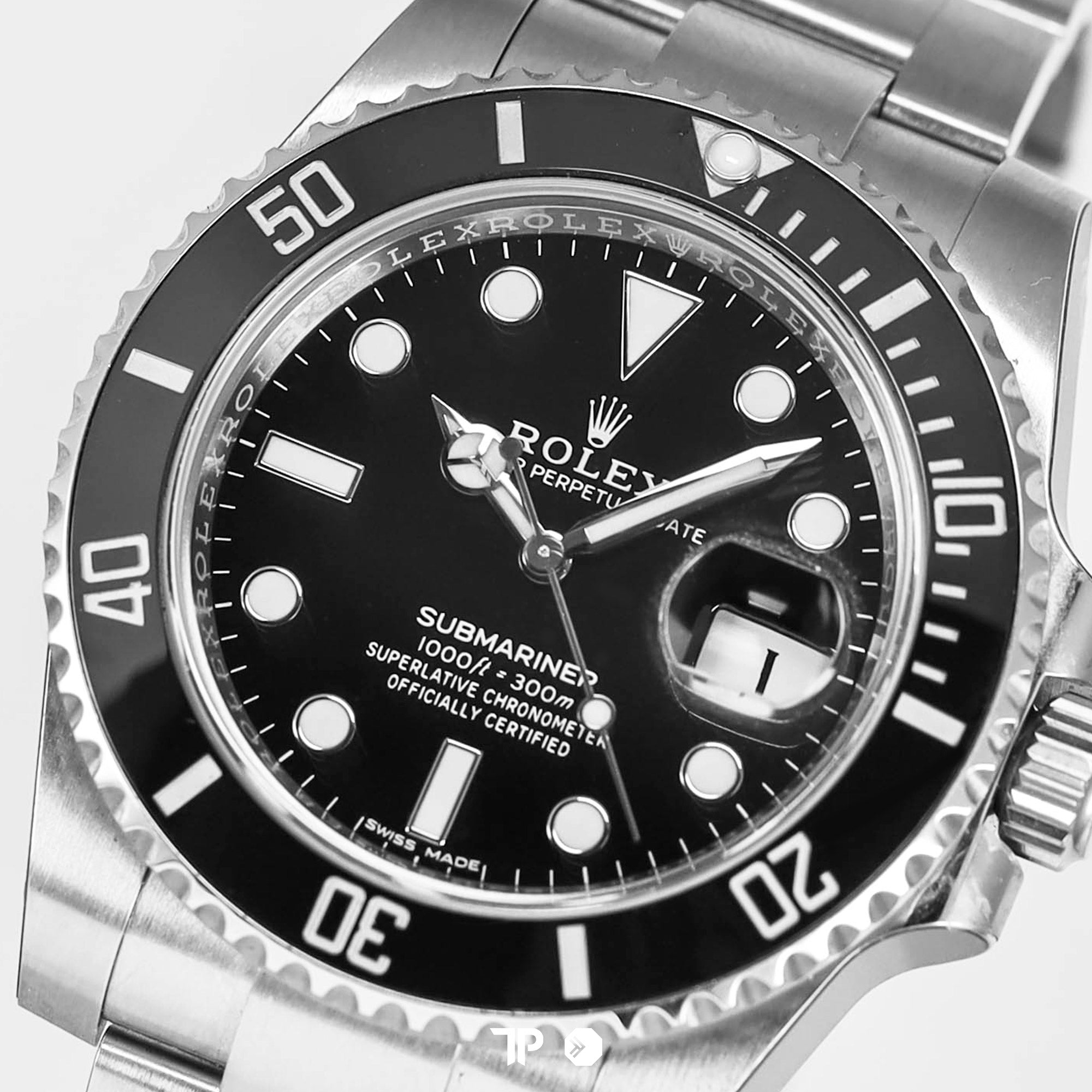 Submariner Date Black Ceramic 40mm