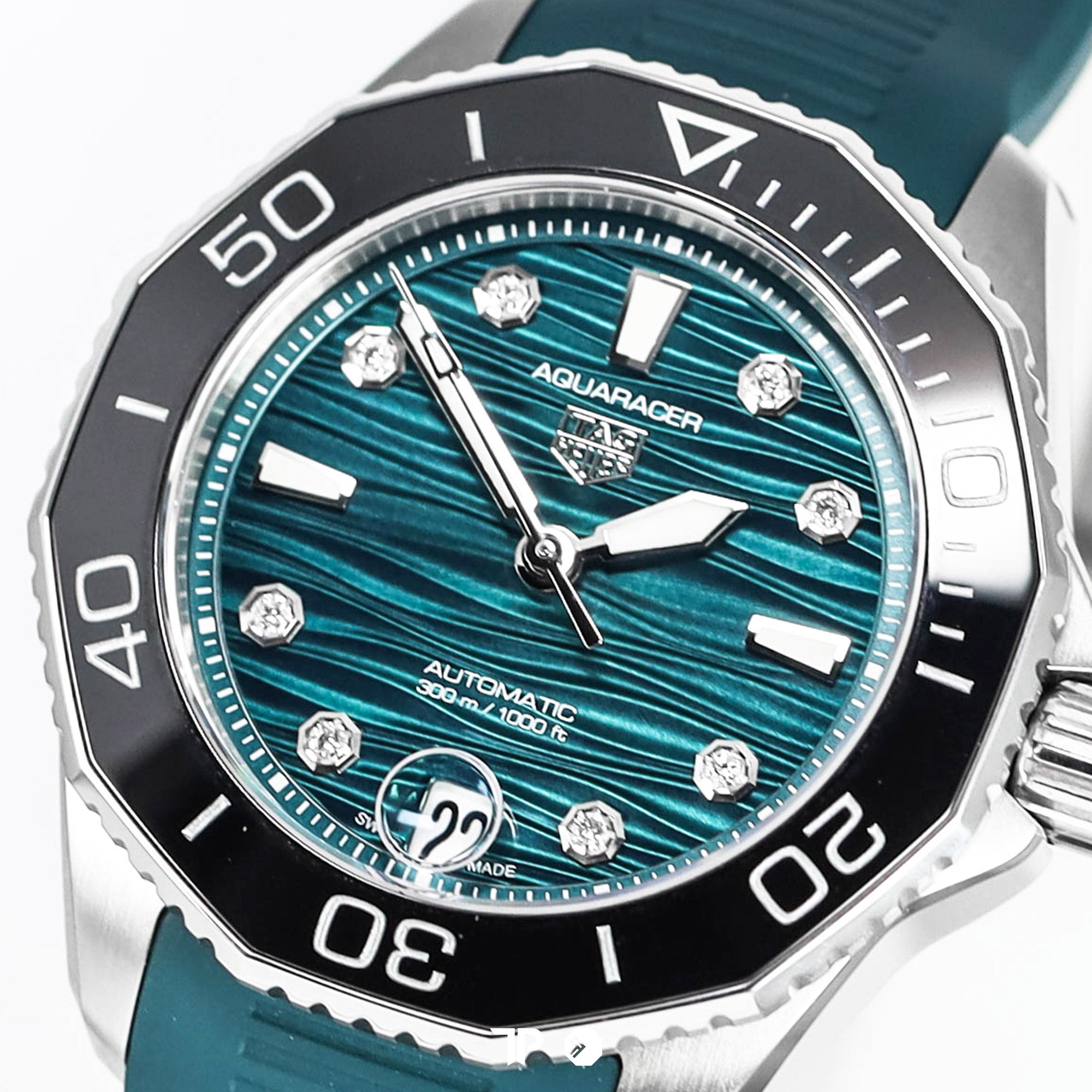 Aquaracer Professional 300 Date Green 36mm (2025)