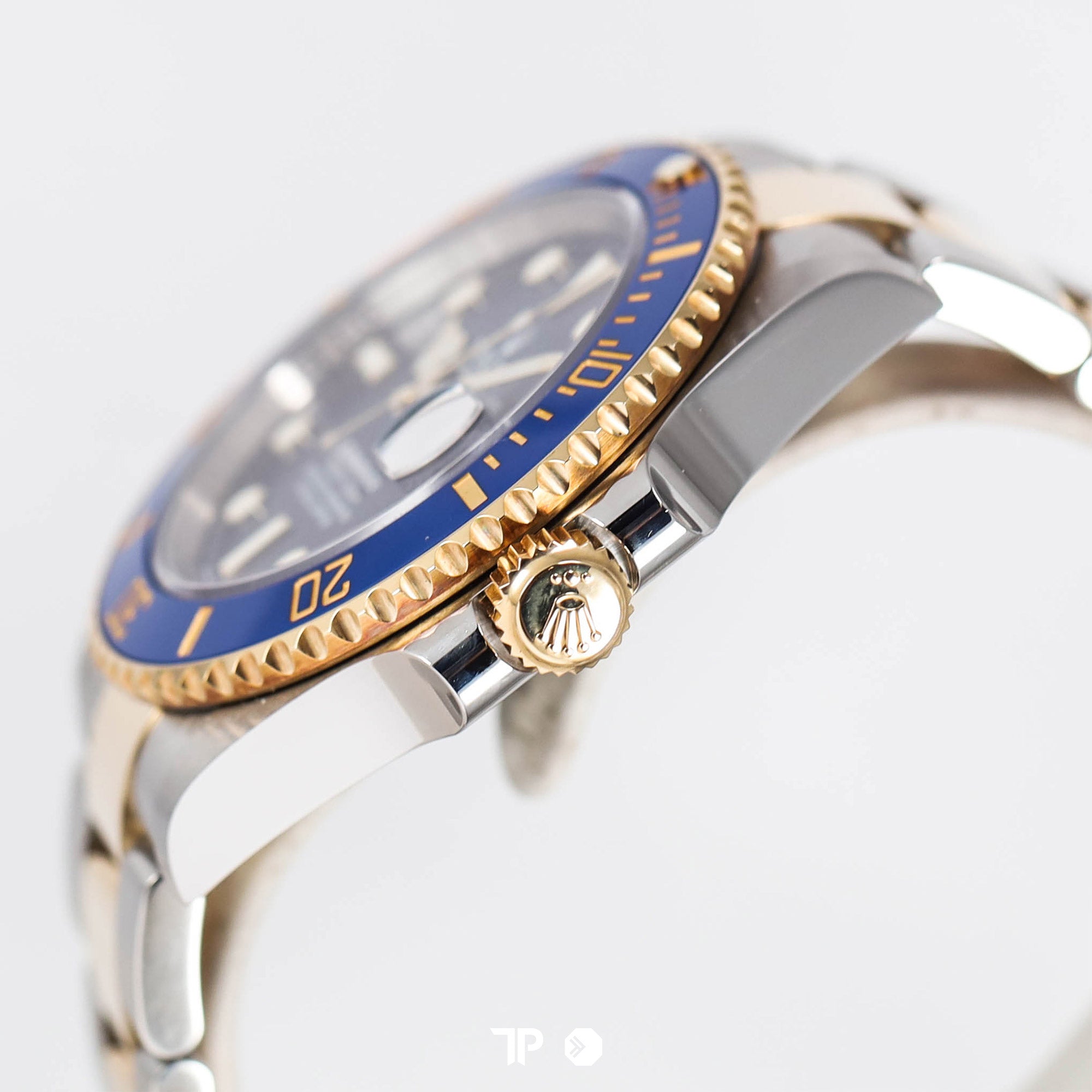 Submariner Two Tone Yellow Gold Blue Sunburst 40mm (2022)
