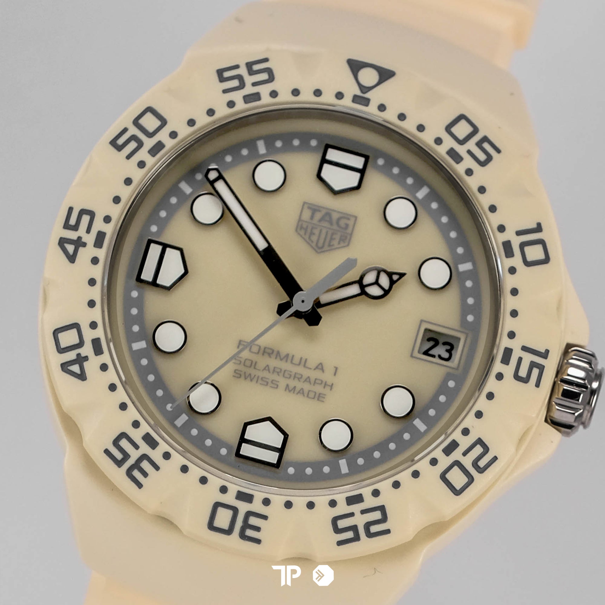 Formula 1 Solargraph Beige 38mm NEW(2026)