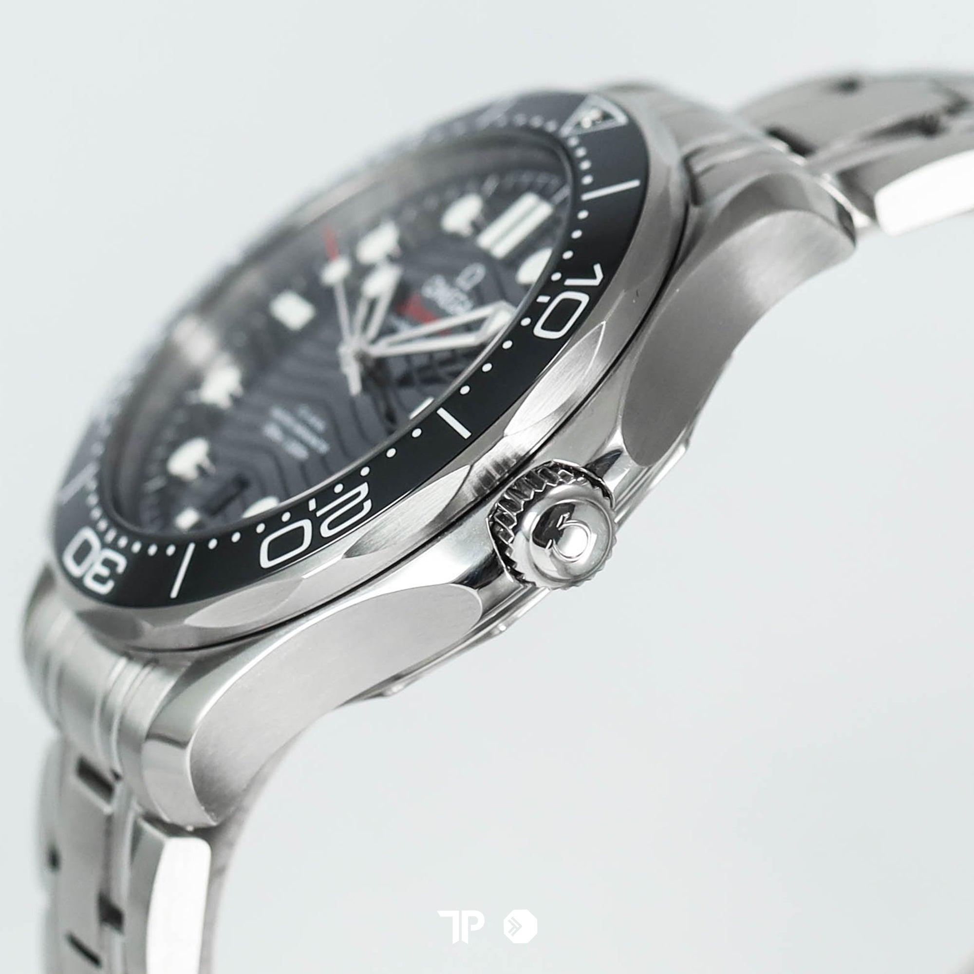 Seamaster Diver Black Wave Dial Ceramic Bezel 42mm (2022)