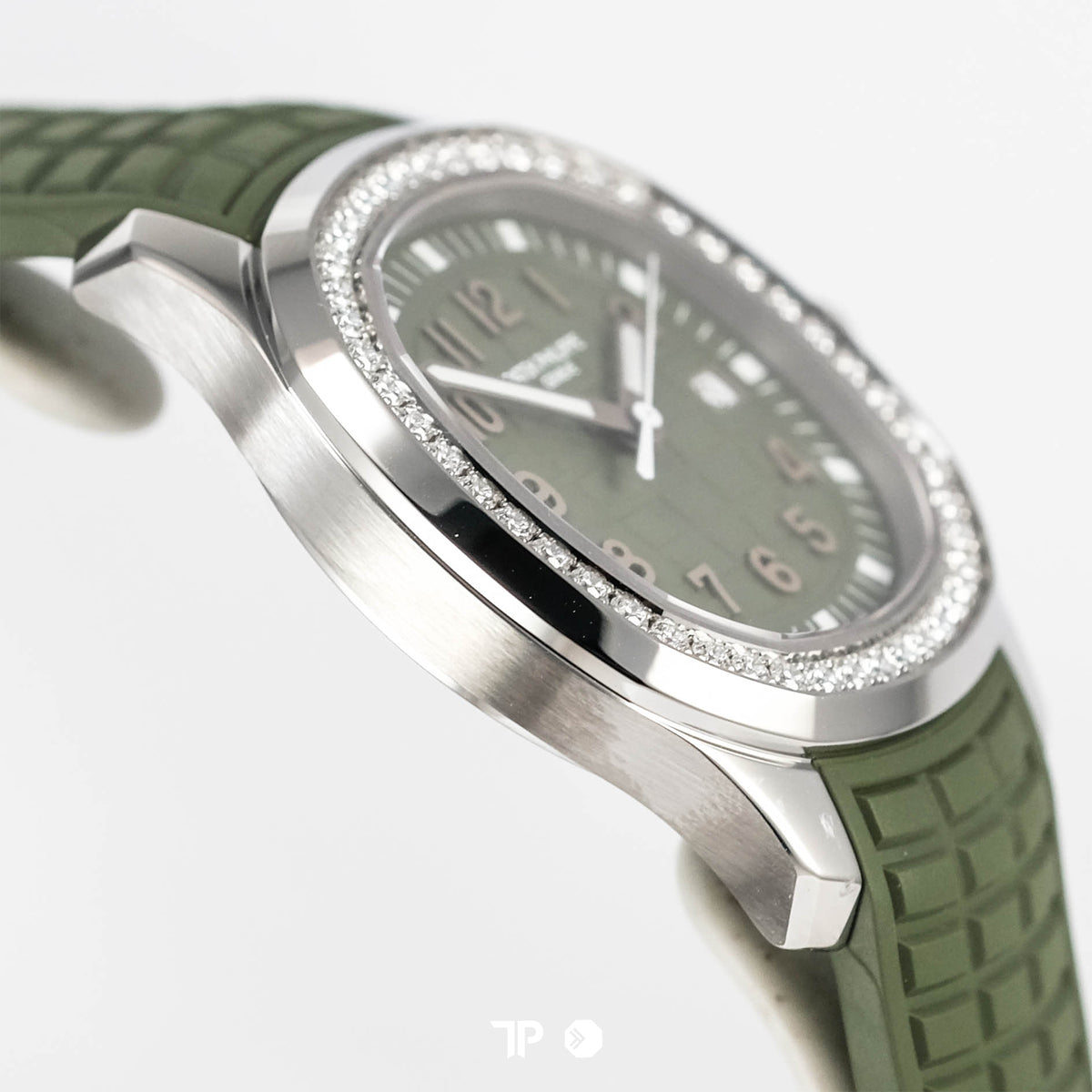 Aquanaut Luce 5267/200A-011 Green Dial Diamond Bezel 38.8mm (2023)