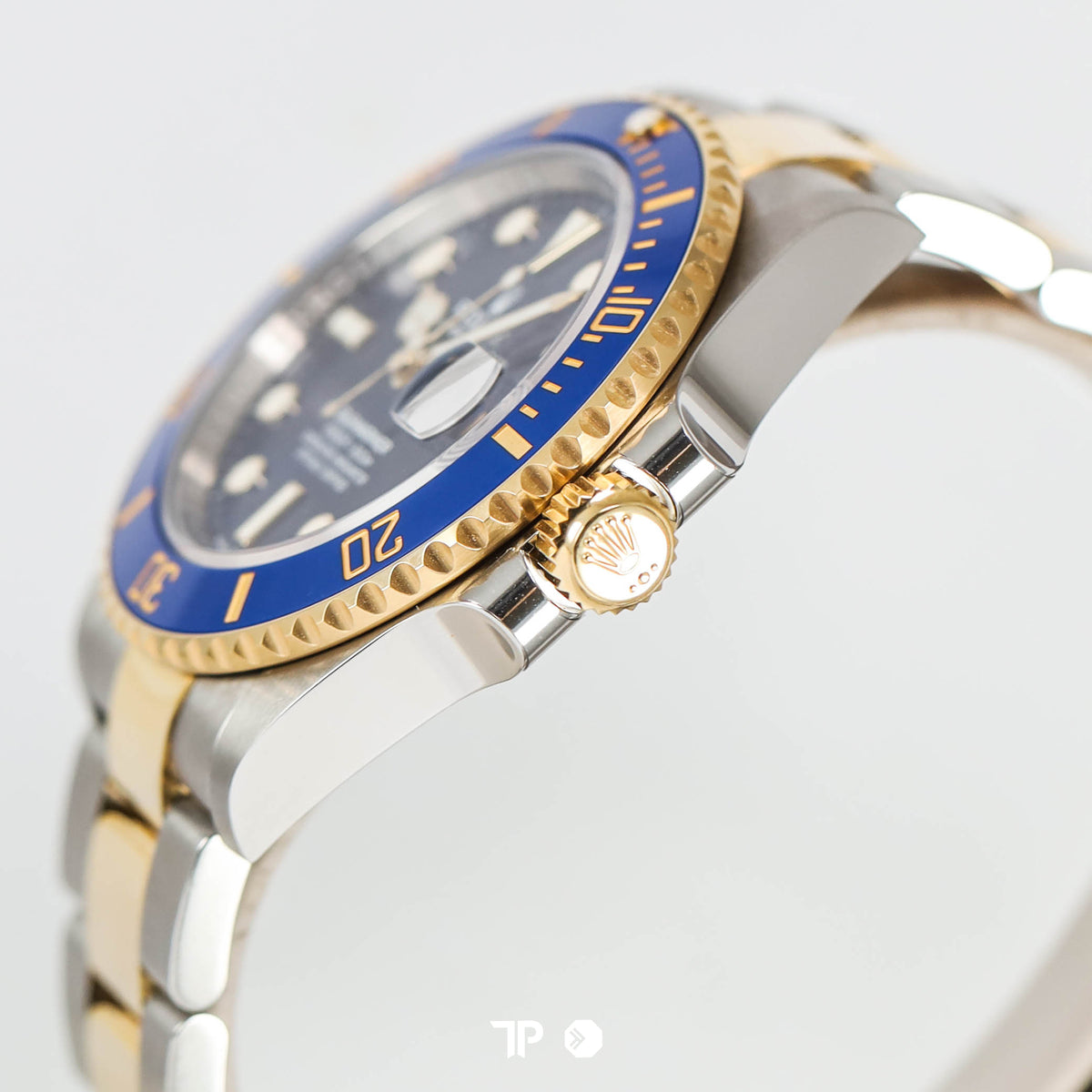 Submariner Two Tone Yellow Gold Blue Sunburst 41mm (2021)