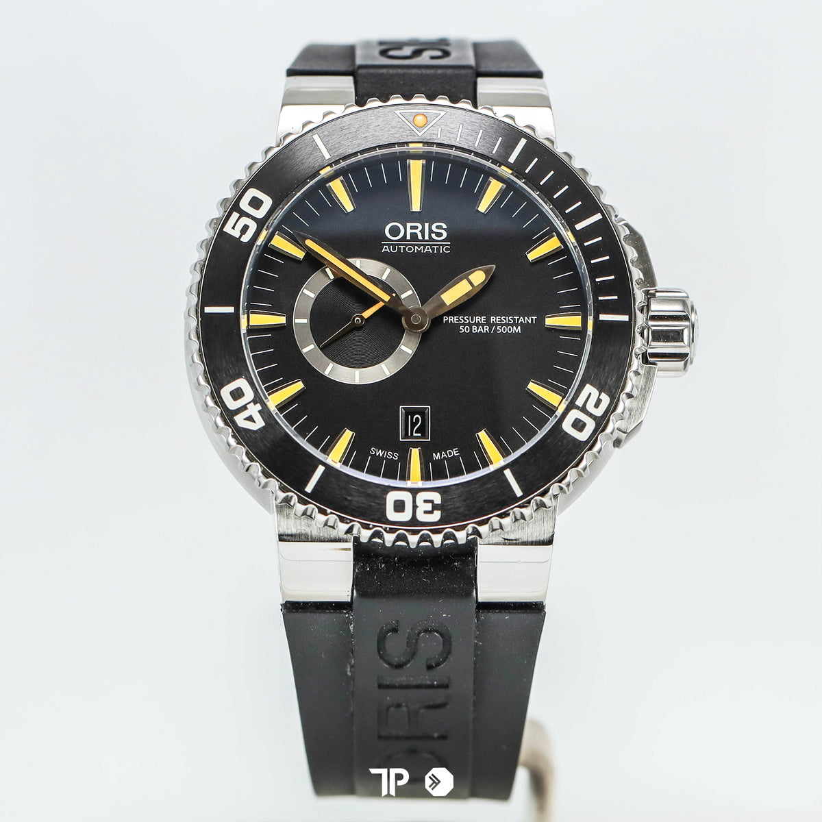 Aquis Small Second Date Automatic Black Dial 46mm