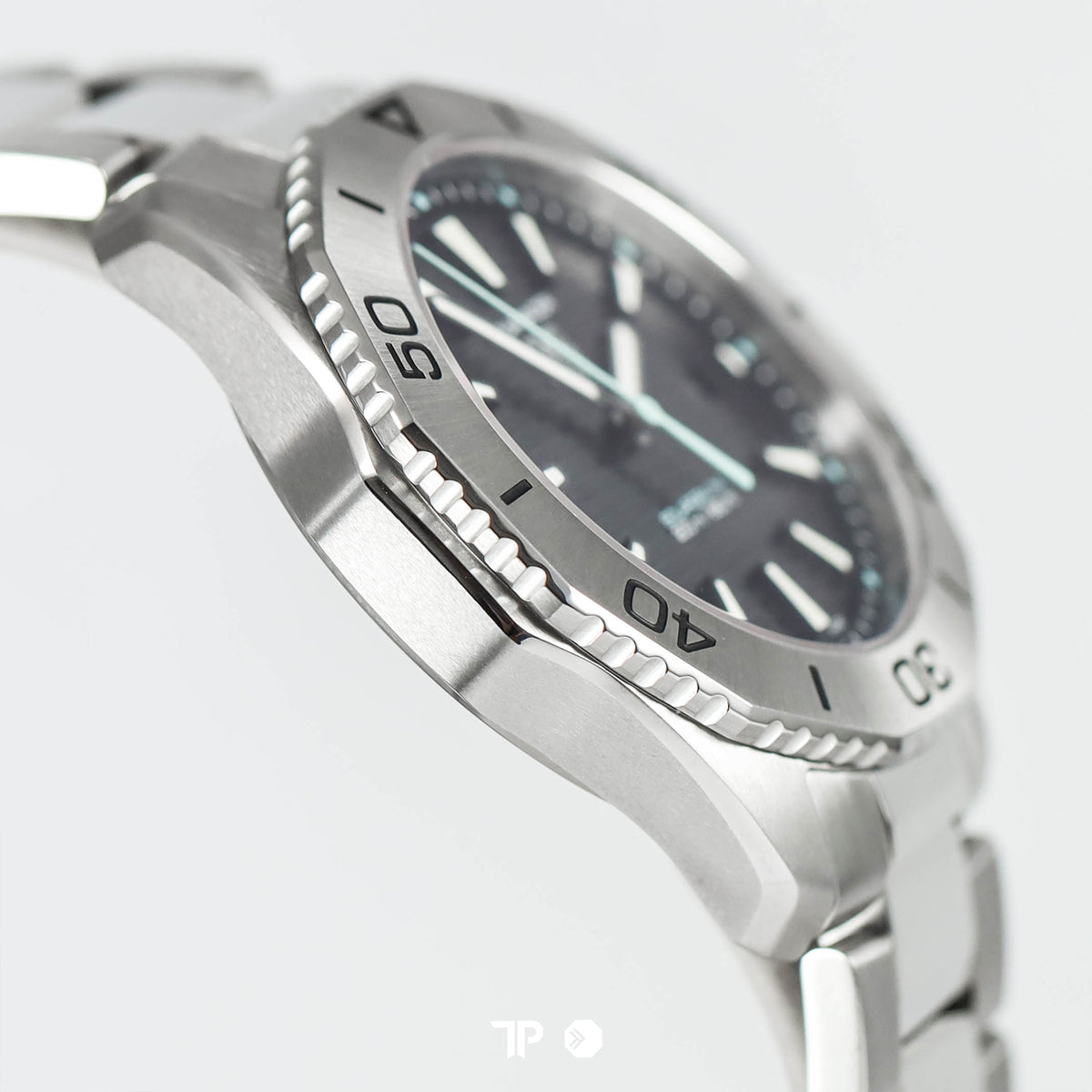 Aquaracer Professional 200 Solargraph Black Sunray Bracelet 40mm NEW(2026)