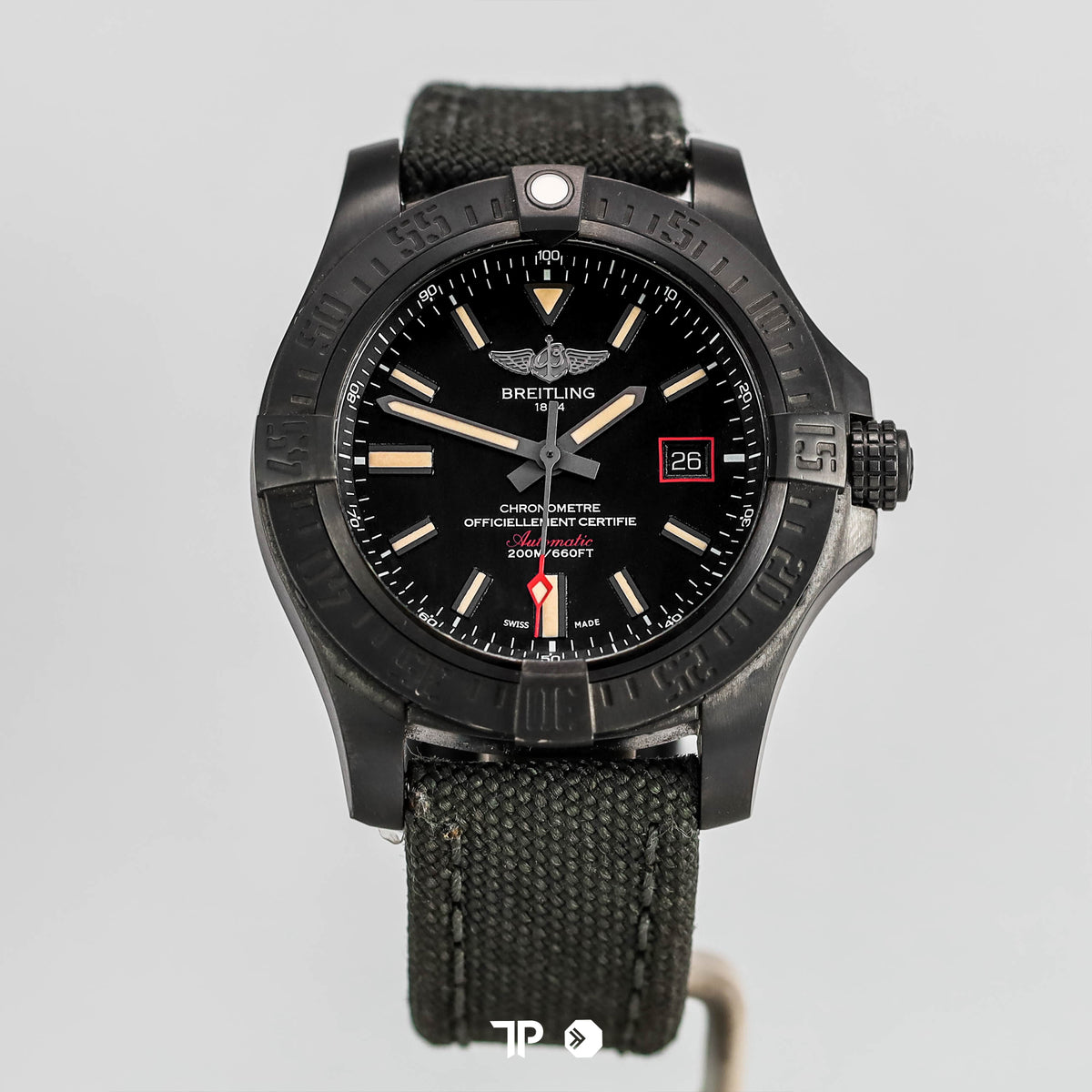 Avenger Blackbird Titanium 48mm