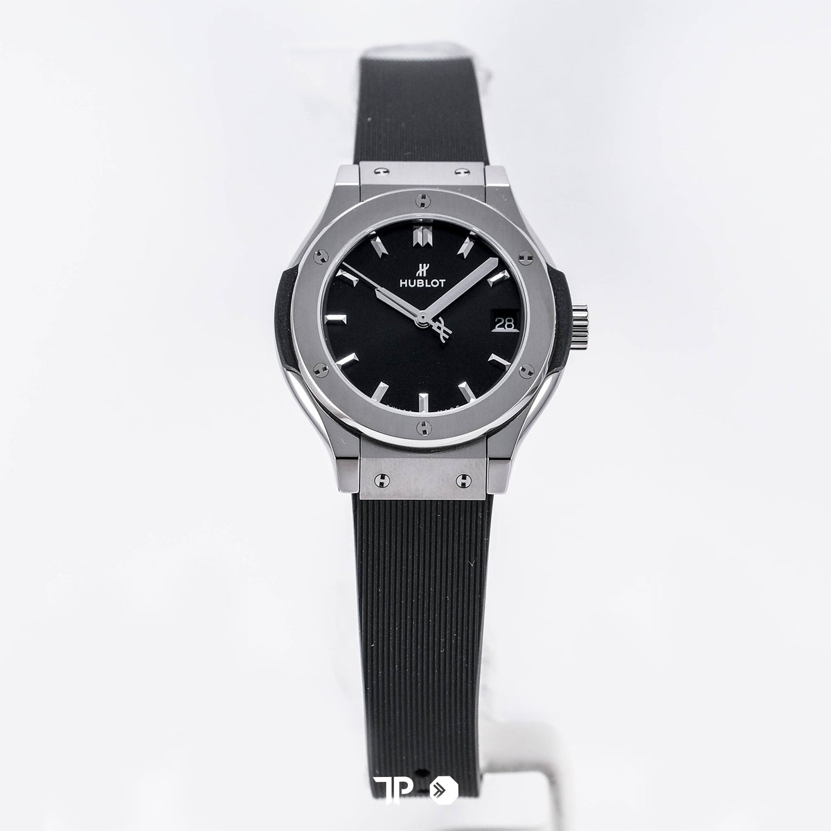 Classic Fusion Black Titanium 33mm (2026)