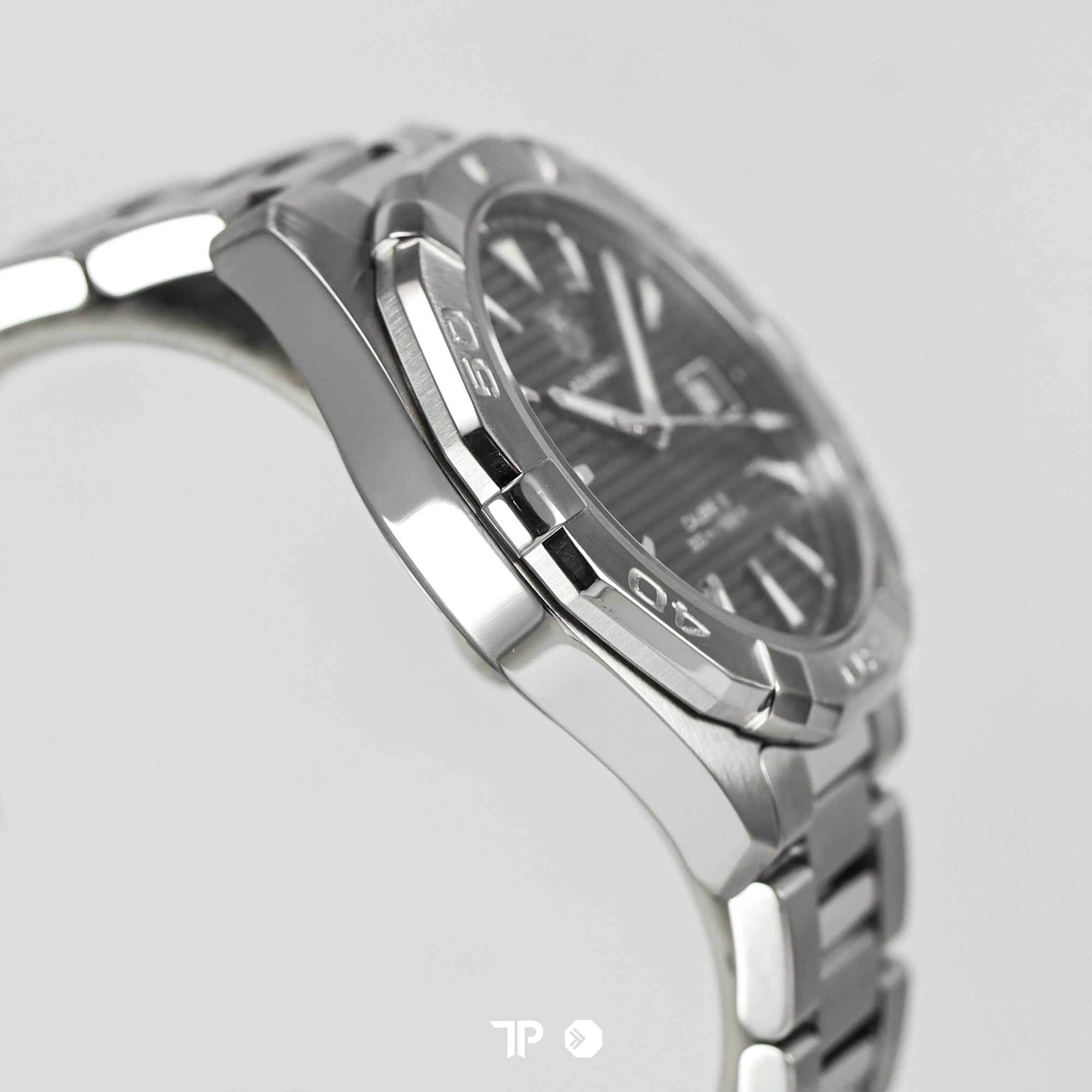 Aquaracer Cal 5 Grey Dial 300M 41mm (2016)