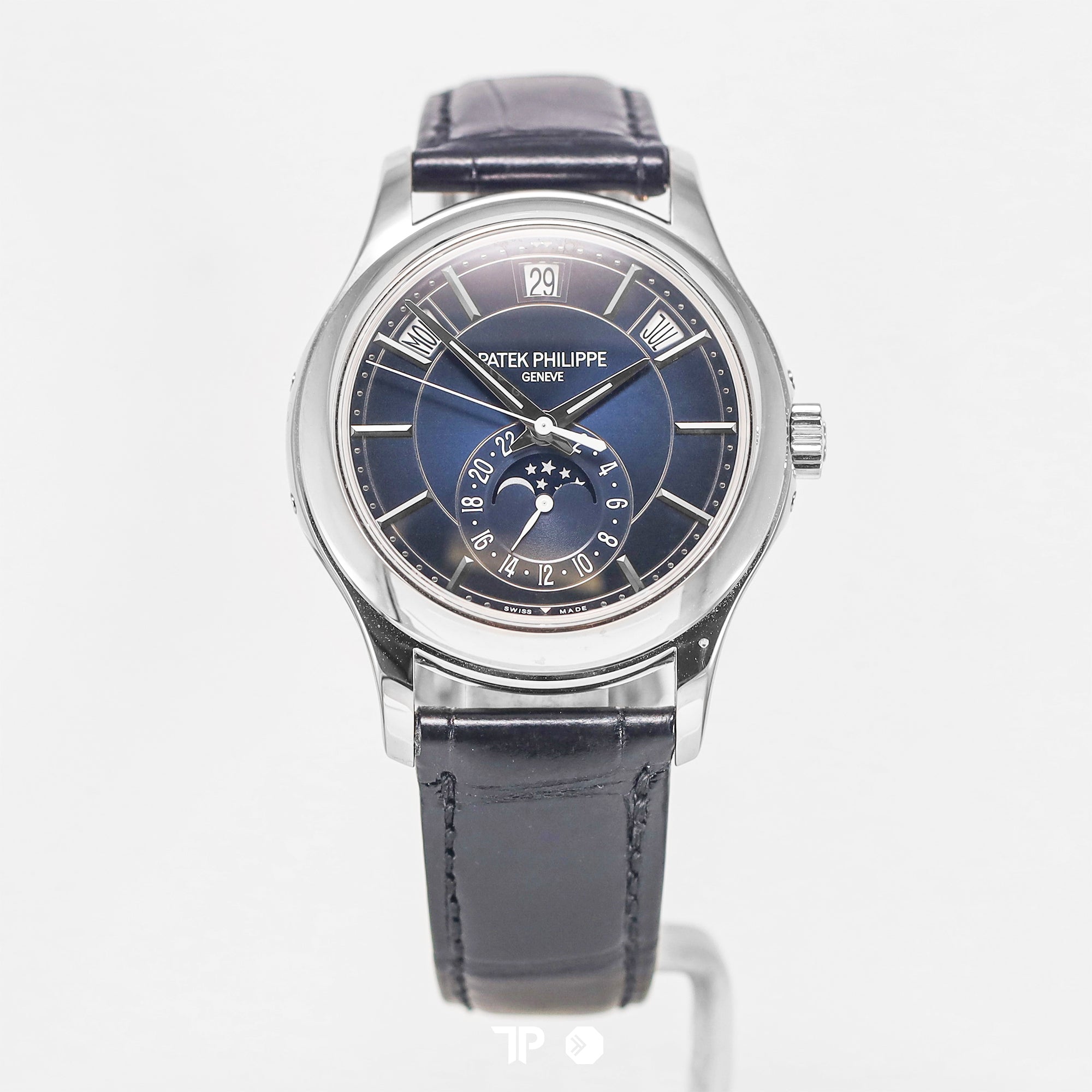 Complications 5205G White Gold Annual Calendar Moonphase Blue Dial 40mm (2024)