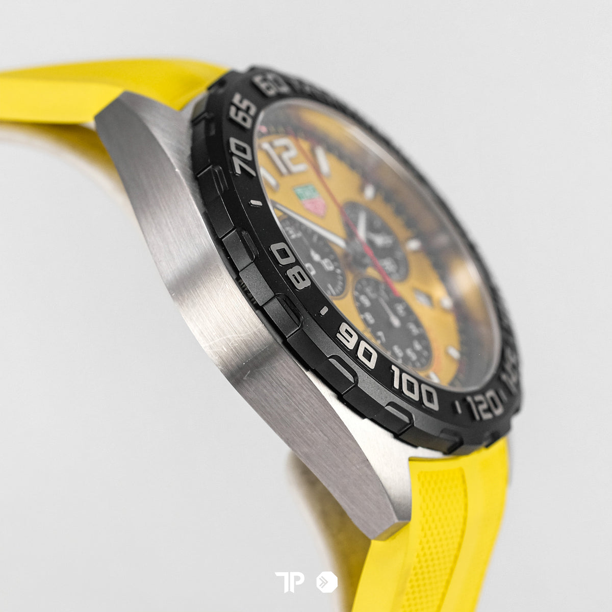 Formula 1 Chronograph Yellow Dial Rubber 43mm NEW(2026)