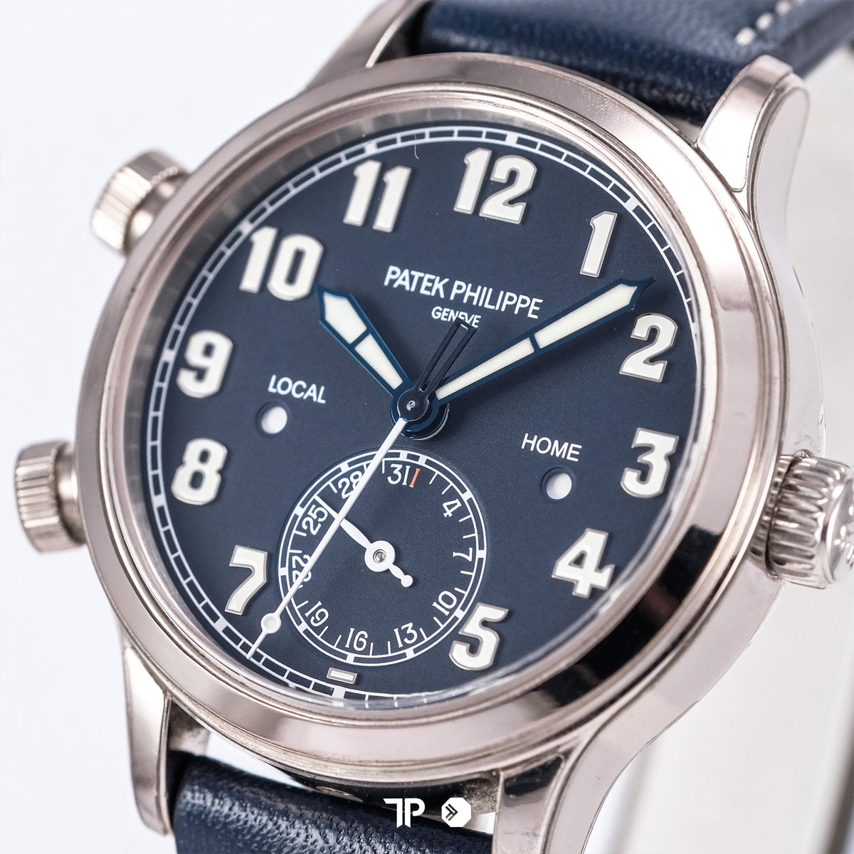 Calatrava Pilot Travel Time White Gold 7234G-001 Blue Dial 37.5mm (2023)