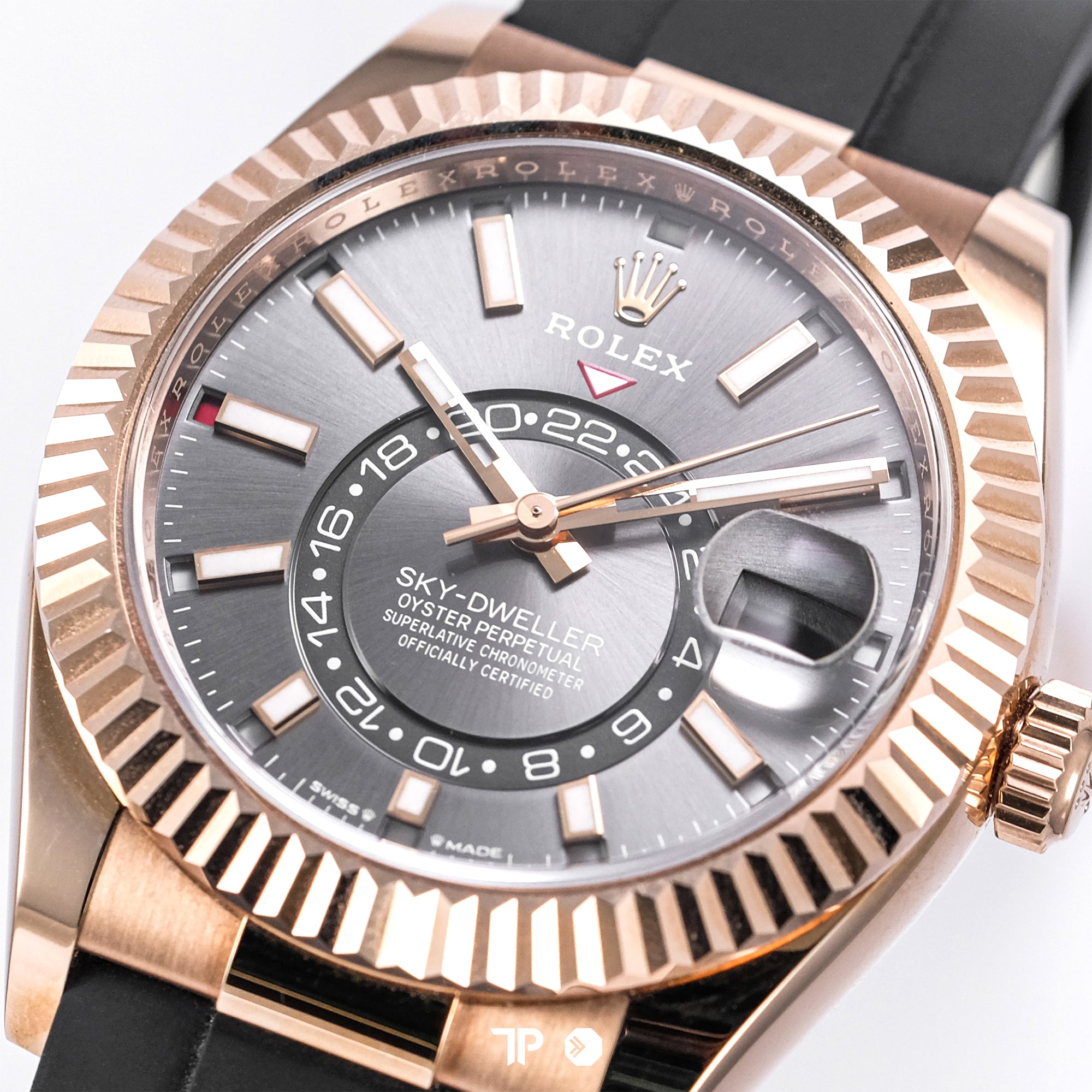 Sky-Dweller Rose Gold Oysterflex Rhodium Dial 42mm (2023)