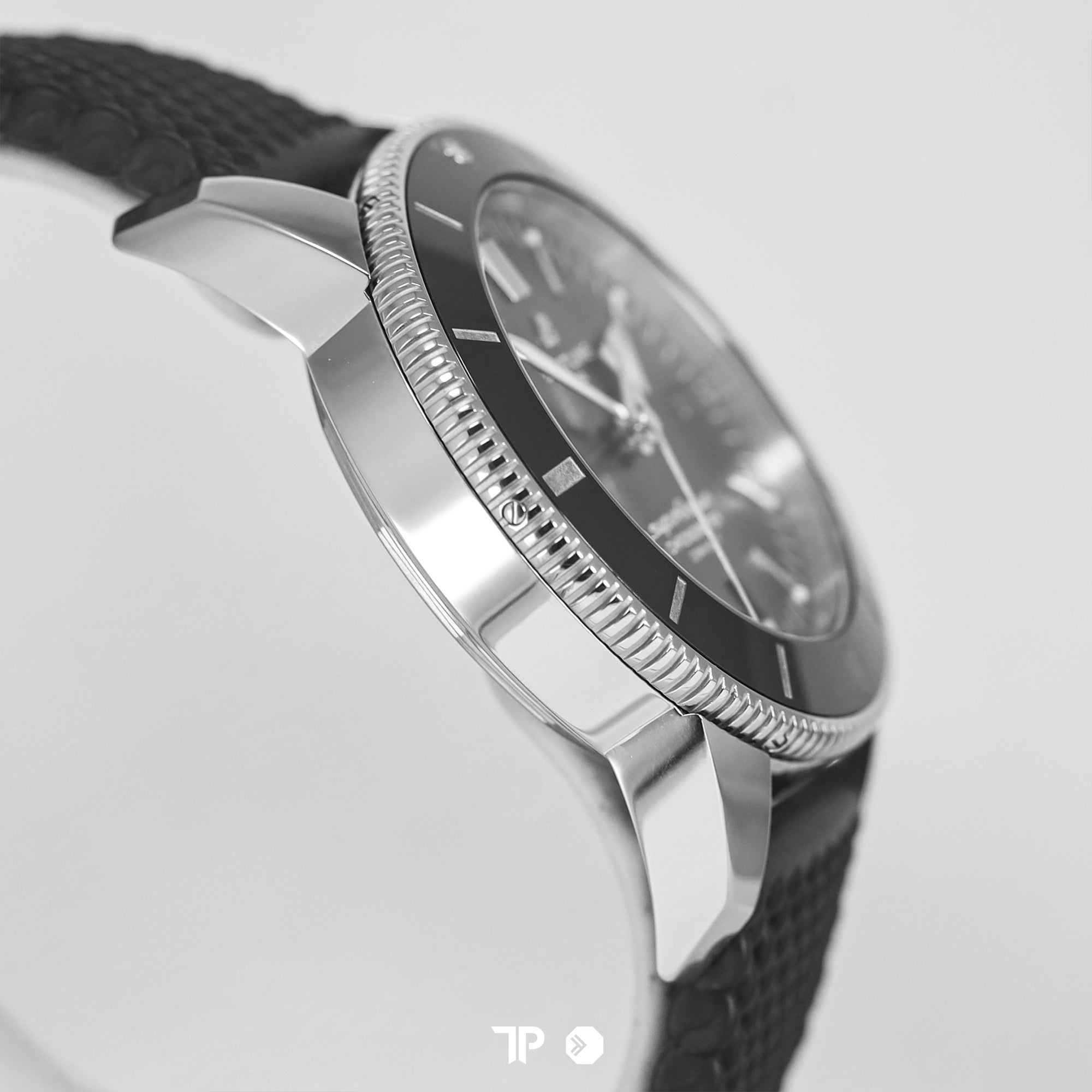 Superocean Heritage B20 Black Dial 44mm (2022)