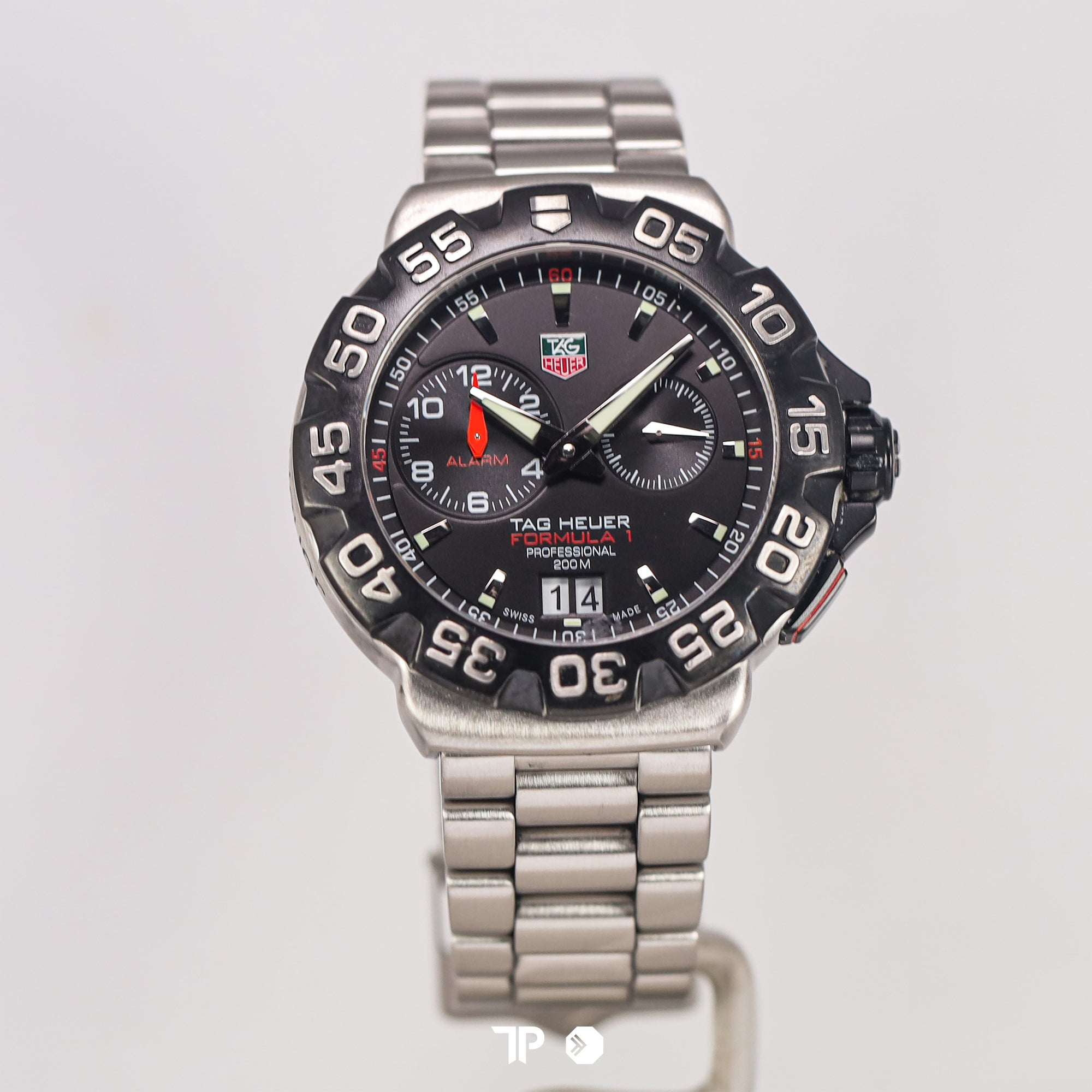 Formula 1 Alarm Quartz Titanium Black Dial 42mm