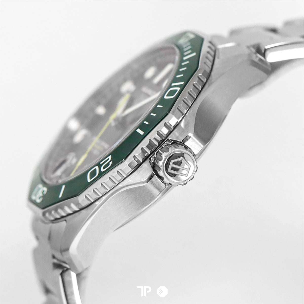 Aquaracer Professional 300 Green Bracelet 42mm LIKE NEW (2026)