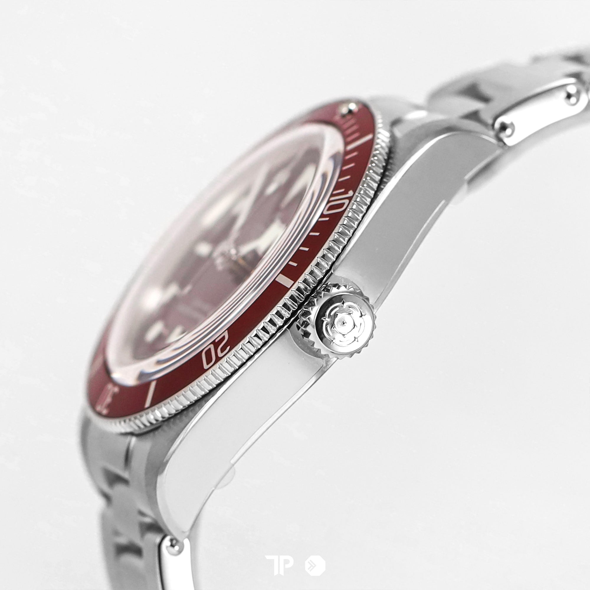 BlackBay 58 Burgundy Red Dial 39mm LIKE NEW(2026)