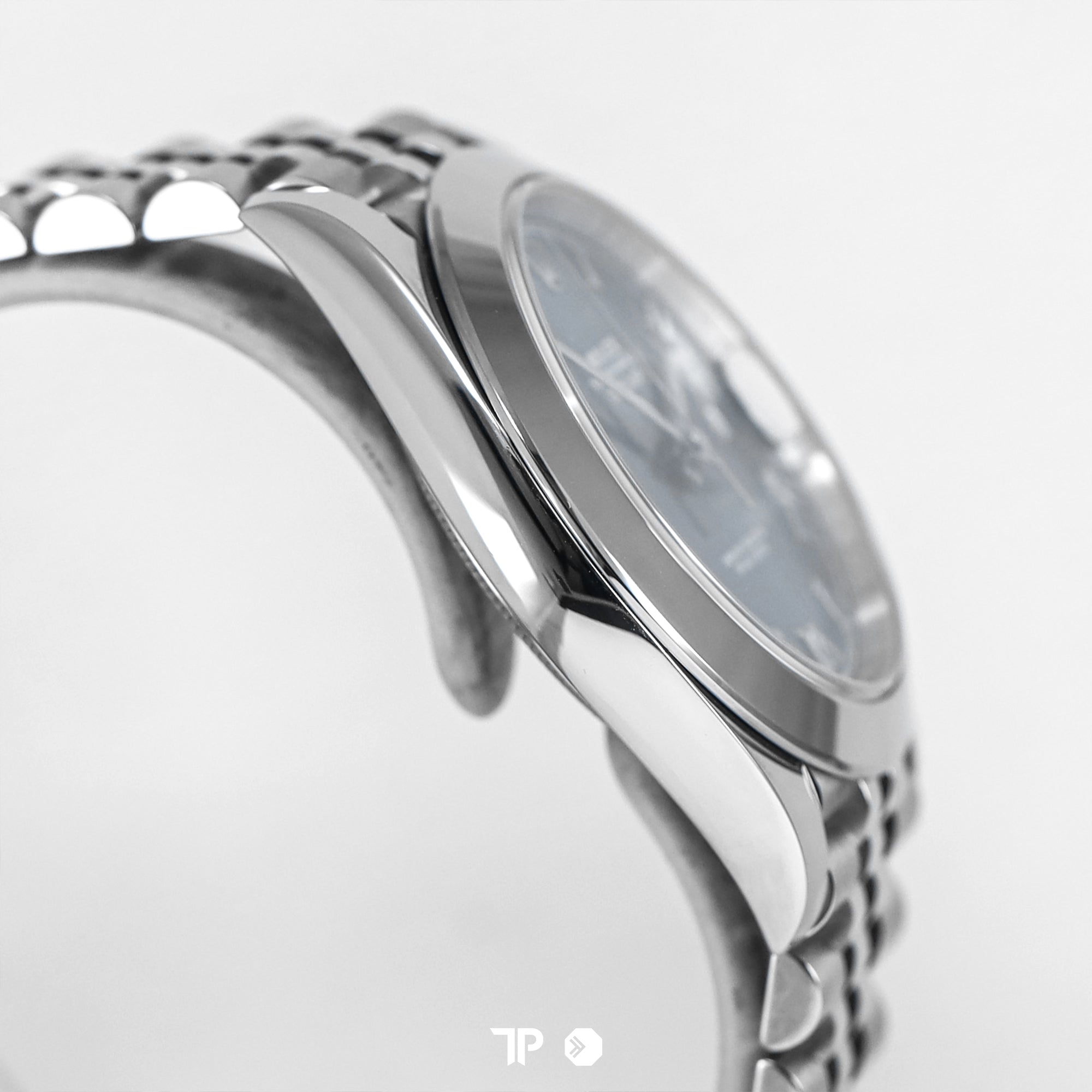 Datejust 41 Blue Azzurro Smooth Bezel Jubilee Like New (2026)
