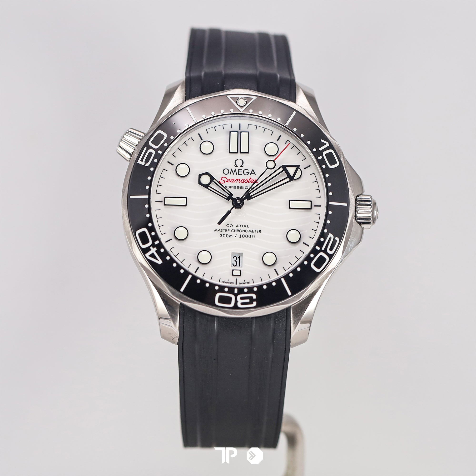 Seamaster Diver White Dial Black Ceramic Bezel Rubber Strap 42mm (2022)