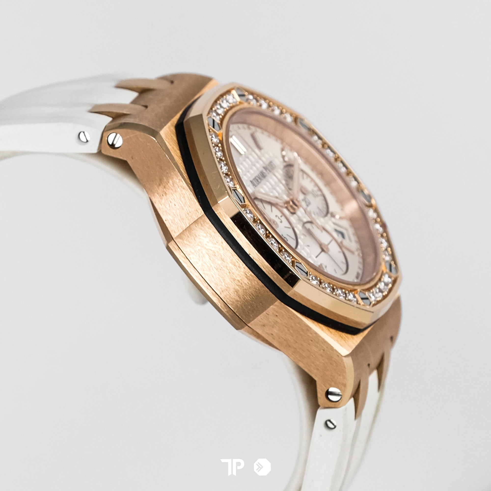 Royal Oak Chronograph Lady Rose Gold White Dial Diamond Bezel 37mm (2017)